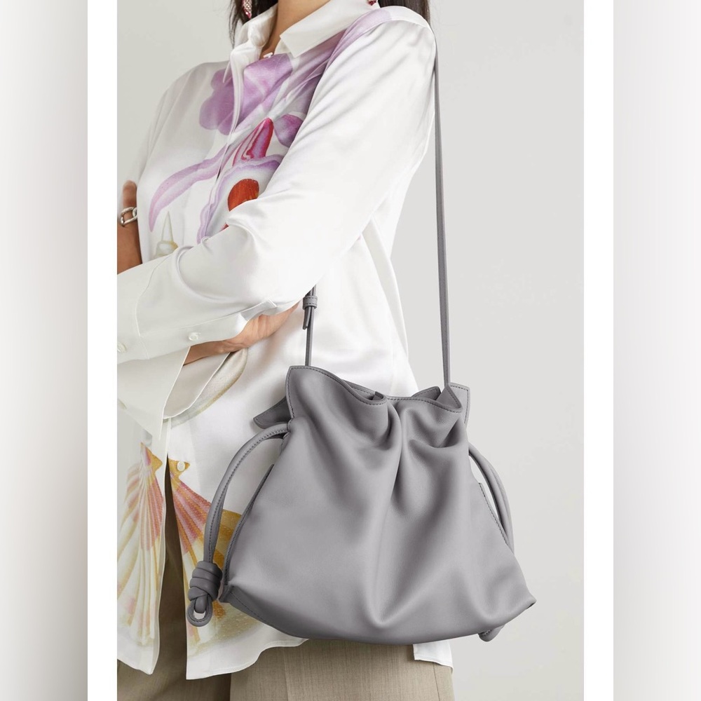 LOEWE Medium Flamenco Clutch Gray Leather Shoulder Bag - Picture 3 of 14